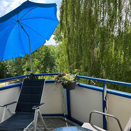 Aquamarin - Charmantes Appartement Mit Balkon Rostock Ngoại thất bức ảnh