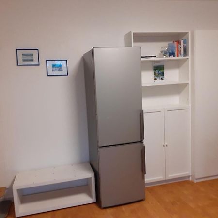 Aquamarin - Charmantes Appartement Mit Balkon Rostock Ngoại thất bức ảnh