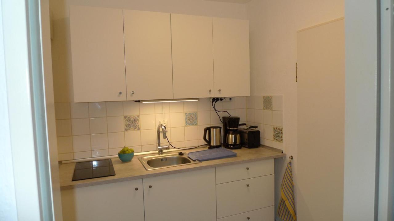 Aquamarin - Charmantes Appartement Mit Balkon Rostock Ngoại thất bức ảnh